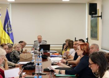 Kolegij gradonačelnika: Razmatrane Odluka o Budžetu Grada Tuzla za 2025. godinu i Odluka o refundiranju dijela troškova gradskog i prigradskog prijevoza 