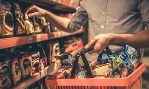 Trgovina u BiH: Hrana manje tražena, neprehrambeni proizvodi u plusu