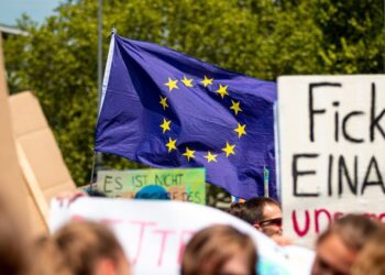 Štrajk paralisao grčke luke, aerodrome i željeznicu