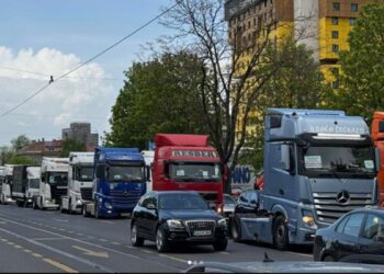 Blokada na vidiku: Prevoznici najavili kolaps drumskog saobraćaja u BiH, Košarac zakazao hitan sastanak