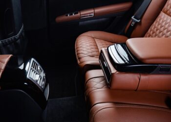 Funkcioneri u RS potrošili 5,7 miliona KM na službena vozila