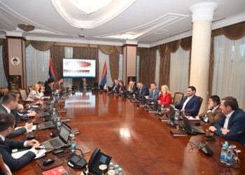 Ovo su nove uvećane plate predsjednika Vlade i ministara