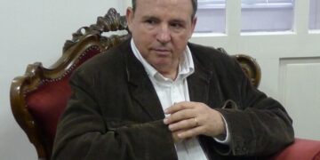 Redatelj Goran Marković pretpostavlja da je dobio otkaz zbog podrške studentskim prosvjedima u Srbiji