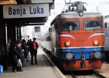 “Izmišljena” radna mjesta u Željeznicama Republike Srpske: Do podne stolar, od podne vozač!