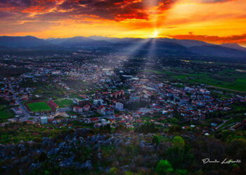 Ovaj bh. grad ulaže u budućnost: 200 KM za prvačiće i stipendije za SVE studente!
