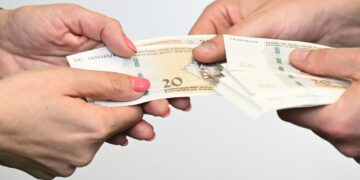 Agencija priznala da se javnim nabavkama bave mešetari