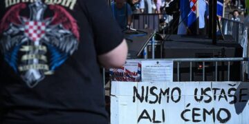 Protest u Zagrebu: “Nismo ustaše, ali ćemo ustati”