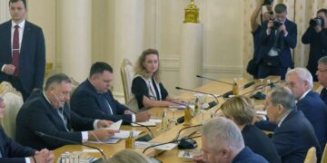 Skupi izleti bez rezultata: Bivši diplomata o Dodikovoj posjeti Rusiji i iluziji međunarodnih putovanja domaćih lidera