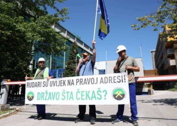 Zenički rudari započeli štrajk glađu