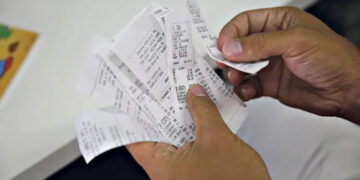 Funkcionerske povlastice: ručkovi bez pokrića, računi bez stida