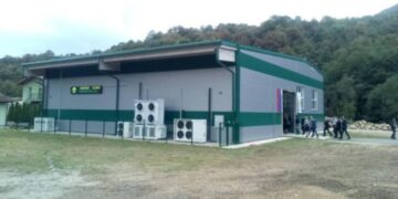 Fabrika nikada nije proradila, a 800 ljudi prima plate za ništa VIDEO