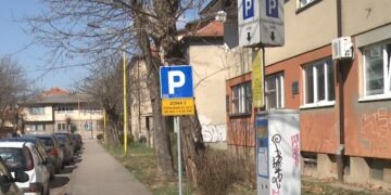 Građani Tuzle najavili protest zbog naplate parkinga u stambenim naseljima