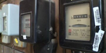 Promjena vremena donosi nove tarife: Evo kada je struja jeftinija