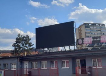 Gradski derbi odigran bez semafora: Na Tušnju “bacali grah” da prate vrijeme i rezultat utakmice!