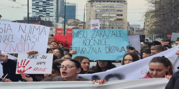 Protesti u Sarajevu se nastavljaju