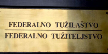 Tužiteljica na optuženičkoj klupi zbog curenja povjerljivih informacija