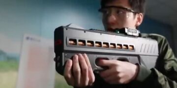 Kina predstavila futuristički pištolj