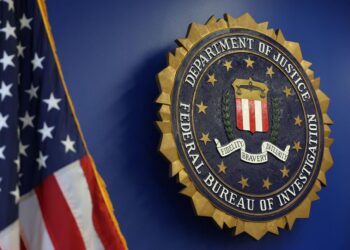 Bivša američka kontraobavještajka na FBI-jevoj potjernici zbog veza s Iranom