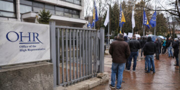 Politička kriza u BiH: Protesti i upozorenja o podjeli