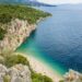Sjekira, kliješta i sporne table: Neobičan incident na nudističkoj plaži Nugal