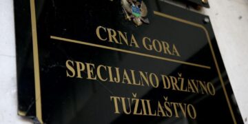 Pet osumnjičenih u bjekstvu nakon istrage o švercu 1,9 tona kokaina!