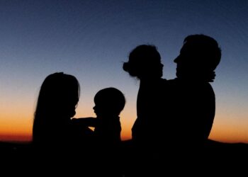 Važna izmjena zakona: Staratelj za djecu mogao bi se odrediti unaprijed