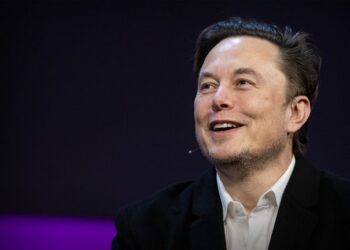 Muskova inicijalna javna ponuda za SpaceX vrijedna 1,77 biliona dolara
