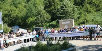 Mještani Kruščice mjesec dana blokiraju mehanizaciju: „Ovdje ostajemo, izvore čuvamo!“